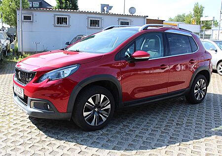 Peugeot 2008 1,2i Pure/AUT/VOLLLEDER/NAVI/SITZHEIZ/PANO