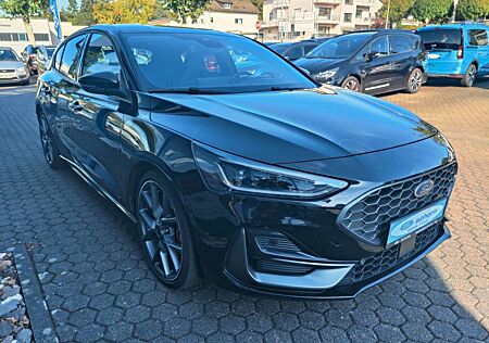 Ford Focus Lim. ST X