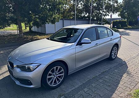 BMW 330d 330 xDrive Autom. 1 Hand