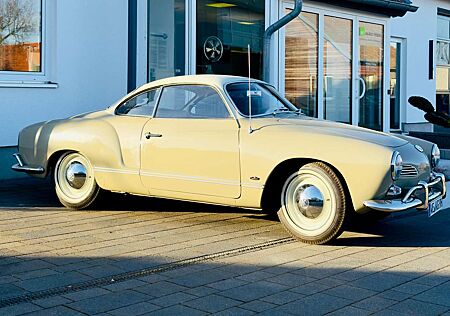 VW Karmann Ghia Volkswagen Typ 14 Coupé (1965)