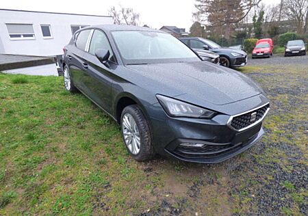 Seat Leon Style Edition 1,0 TSI DSG Klima Color Bluet