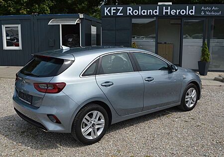 Kia Cee'd Ceed / T-GDI Vision