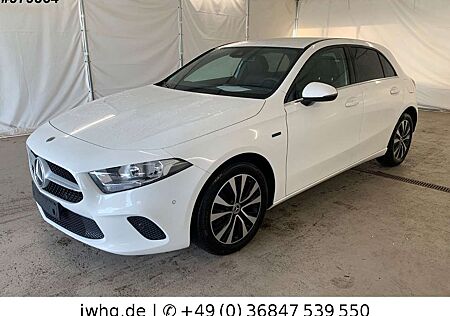 Mercedes-Benz A 250 e *Kam*Navi*SiHz*Leder*Carplay*Style