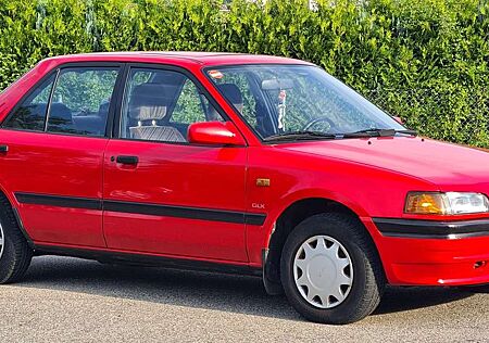 Mazda 323 1.6i 16V-H Zulassung-Orginal 56000km-Schiebadach