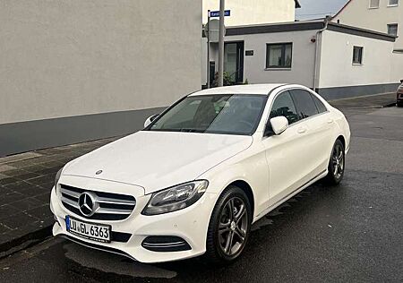 Mercedes-Benz C 220 (BlueTEC) d 7G-TRONIC Avantgarde