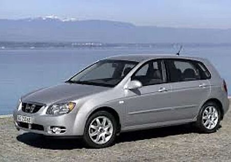 Kia Cerato 2.0 EX