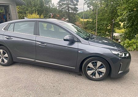 Hyundai Ioniq Hybrid 1.6 GDI Trend