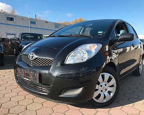 Toyota Yaris Cool+ Tüv Neu auf Kundenwunsch