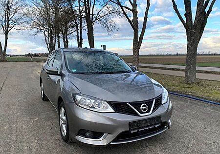 Nissan Pulsar 1.2 Visia Hagel und Motor Schaden