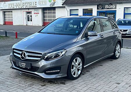 Mercedes-Benz B 180 d+LED+AHK+Leder+Kamera+Navi+Scheckheft MB