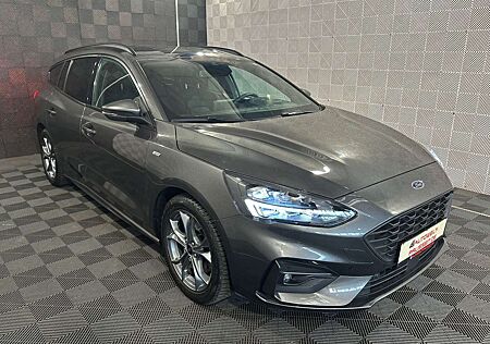 Ford Focus Turnier*ST LINE*LED-HUD-R.KAM-SHZ-TEMP-LHZ