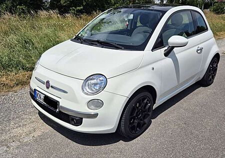 Fiat 500 1.2 Rock-Star mit Panorama-Glasdach