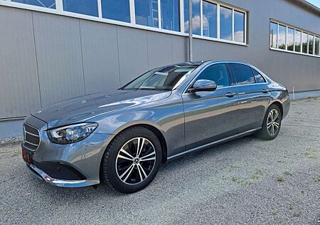 Mercedes-Benz E 220 E -Klasse Lim. d