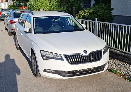 Skoda Superb Combi 2.0 TDI Active