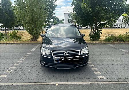 VW Touran Volkswagen 2.0 TDI Highline
