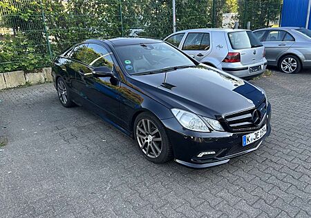 Mercedes-Benz E 350 CGI BlueEfficiency (207.357)