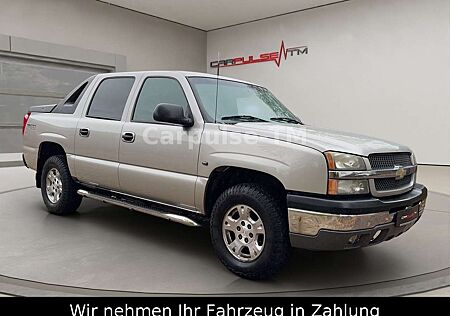 Chevrolet Avalanche 5,3 4X4 V8 - TÜV NEU-Schiebedach