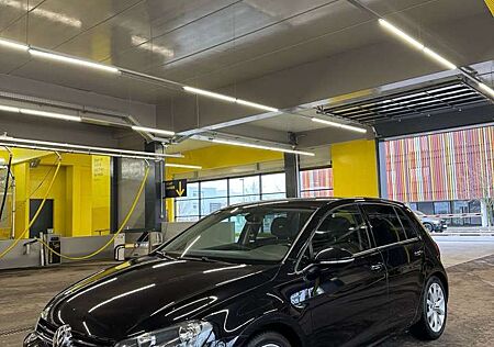 VW Golf Volkswagen Highline 1,4 ACT BMT TSI DSG