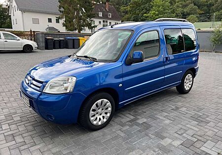 Citroën Berlingo Citroen HDi 90 Multispace Exclusive Kombi -Rohlstul-