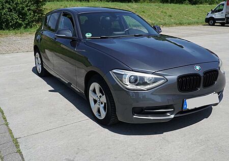 BMW 116i 116 Sport Line TÜV 11/2026