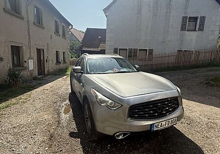 Infiniti FX 35