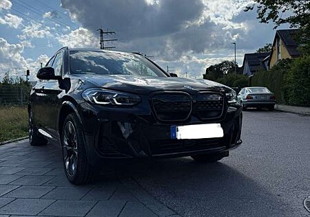 BMW iX3 Impressive