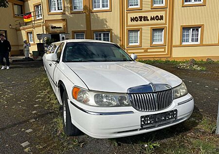 Lincoln Town Car