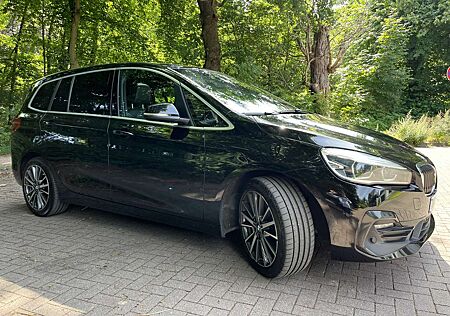 BMW 220 i Sport Line