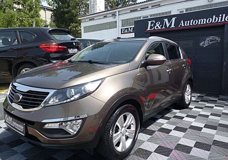 Kia Sportage 4WD Automatik*ALLRAD*AHK*SHZ*TEMPOMAT**