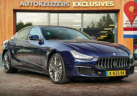 Maserati Ghibli 3.0 V6 GranLusso 21"LM Keyless kamera