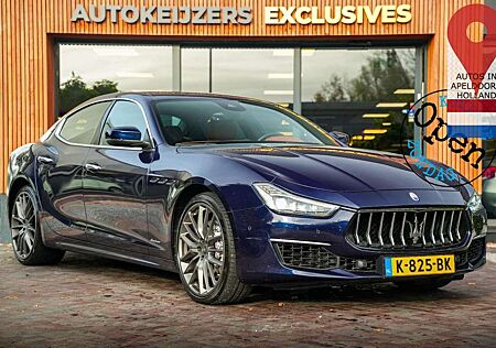 Maserati Ghibli 3.0 V6 GranLusso 21"LM Keyless kamera