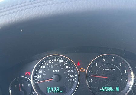Jeep Commander 3.0 CRD DPF Automatik Overland