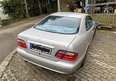 Mercedes-Benz CLK 200 CLK Coupe 200 Kompressor Avantgarde