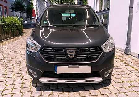 Dacia Lodgy TCe 130 GPF Stepway