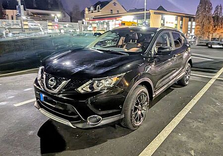 Nissan Qashqai 1.6 dCi ALL-MODE 4x4iBlack Edition