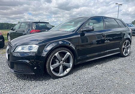 Audi RS3 Sportback 2.5 TFSI quattro*LEDER*NAVI*XENON*