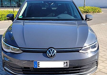 VW Golf Volkswagen VIII 1.5 eTSI OPF DSG Style