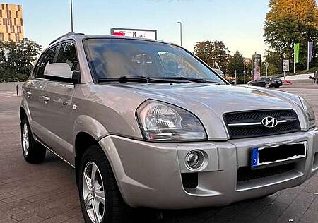 Hyundai Tucson 2.7 V6 4WD GLS