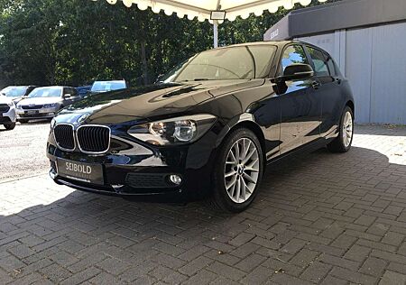 BMW 116 i Limo.5-türig/Autom/Navi/Tempo/Sitzh/PDC