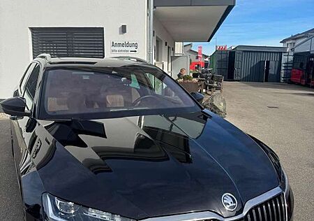 Skoda Superb Combi L&K 4x4 *LED* AHK elektr. HECK SITZ