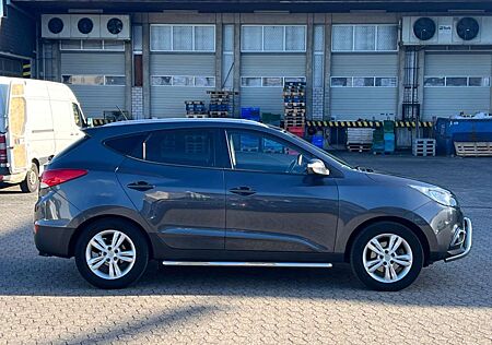 Hyundai ix35 +2.0+CRDi+2WDComfort