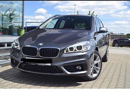 BMW 220 gebraucht kaufen BMW 220i 220 Active Tourer Aut. Sport Line