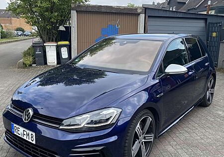 VW Golf R Volkswagen R BMT/Start-Stopp 4Motion