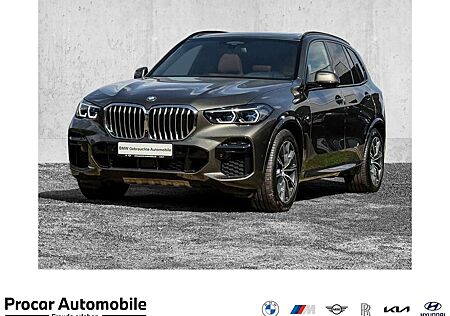BMW X5 xDrive30d Apt.2-Achs LF SoftClose AHK Pano Sthzg
