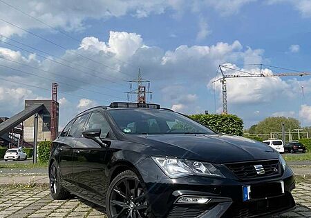 Seat Leon ST 2.0 TDI DPF FR Black Matt Edition