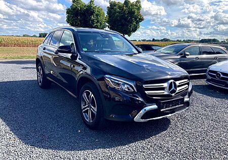 Mercedes-Benz GLC 250 Exclusive// 4Matic// 360°// AMG Interieur// LED