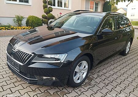 Skoda Superb Combi Ambition 1.8 TSI, Bi-Xenon, Navi