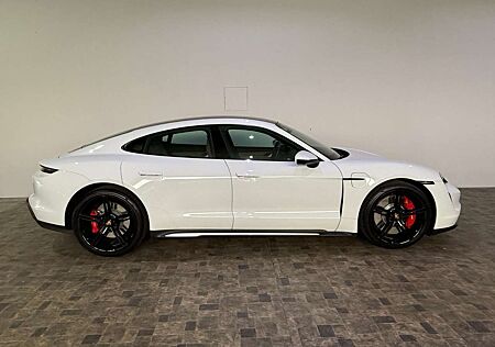 Porsche Taycan Burmester, Pano, 360°Kamera, LED
