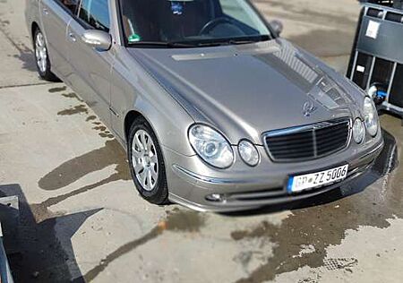 Mercedes-Benz E 280 T CDI Avantgarde DPF