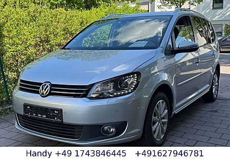 VW Touran Volkswagen Highline 1.4 TSI EcoFuel DSG/NAVI/PANO